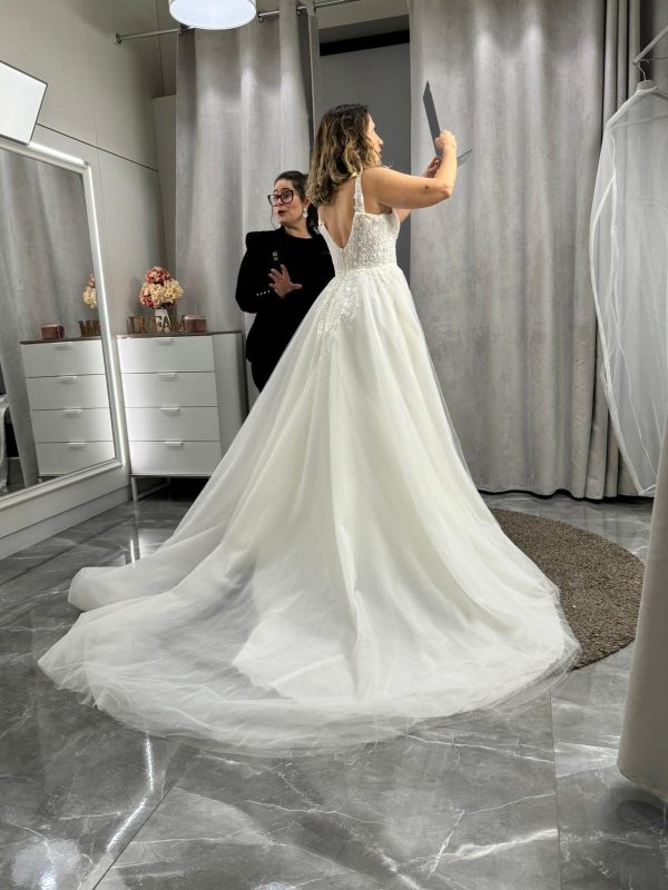 Vestido sin estrenar - Imagen 4