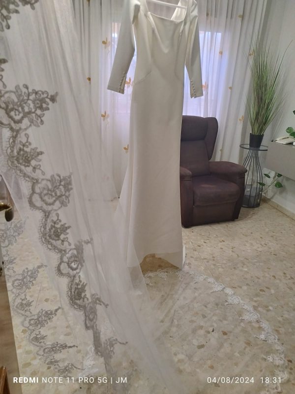 Vestido de novia sin usar - Imagen 8