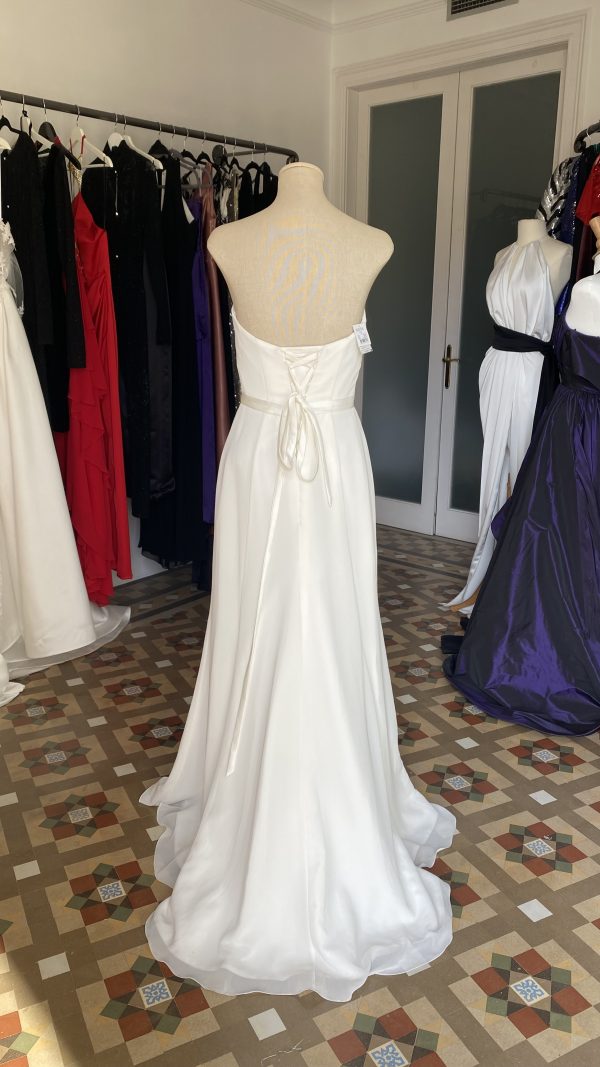 Vestido de novia nuevo con etiqueta. - Imagen 3