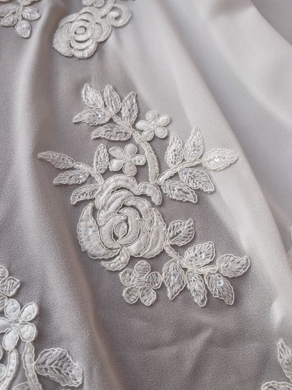 Vestido novia sin estrenar White One - Imagen 5