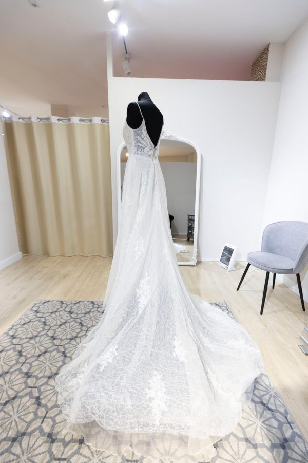Vestido de novia nuevo - Imagen 2